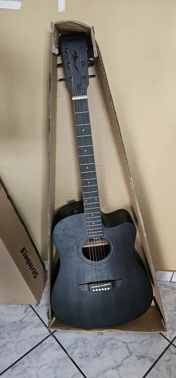 Violão de aço (foto 3 de 5)
